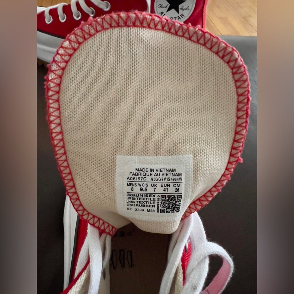 Red/White/Gum - Converse Unisex Run Star Hike Canvas High Top Platform Sneaker - Picture 6 of 6